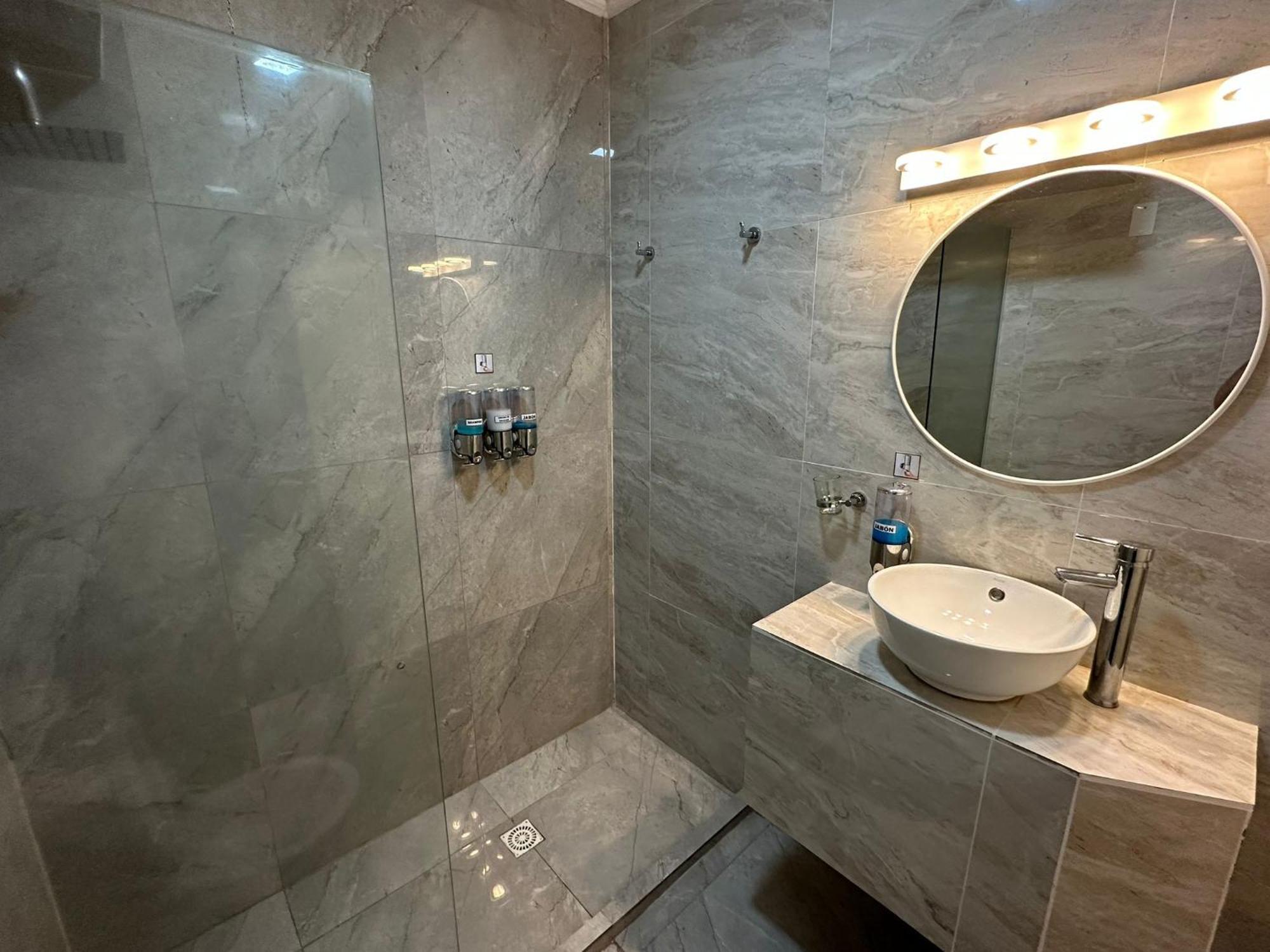 Hotel Lujan Piriapolis Ngoại thất bức ảnh