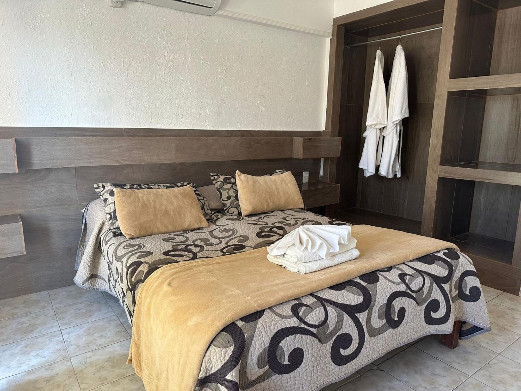 Hotel Lujan Piriapolis Ngoại thất bức ảnh